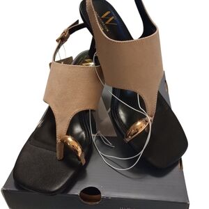 Worthington Women' Taupe Ruth Heel Sandal With Gold Toe Ring, NWT